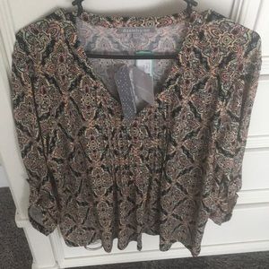 Daniel Rainn Tykina Pleated Split Neck Knit Top